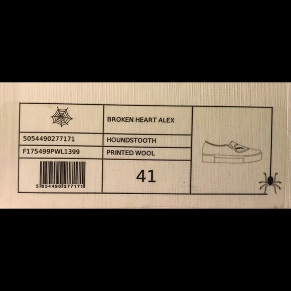 Charlotte Olympia Broken Heart Alex
Slip-On Sneakers💔 - Picture 9 of 13